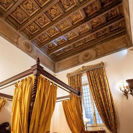 Residenza Sinibaldi - XVII Century Experience Apartment Rome Exterior photo