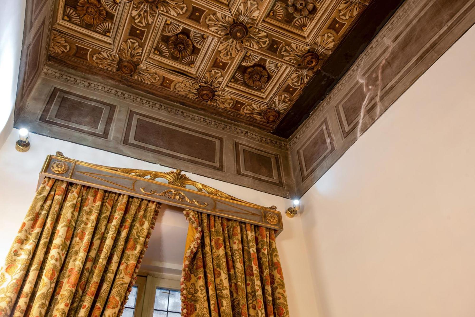 Residenza Sinibaldi - XVII Century Experience Apartment Rome Exterior photo