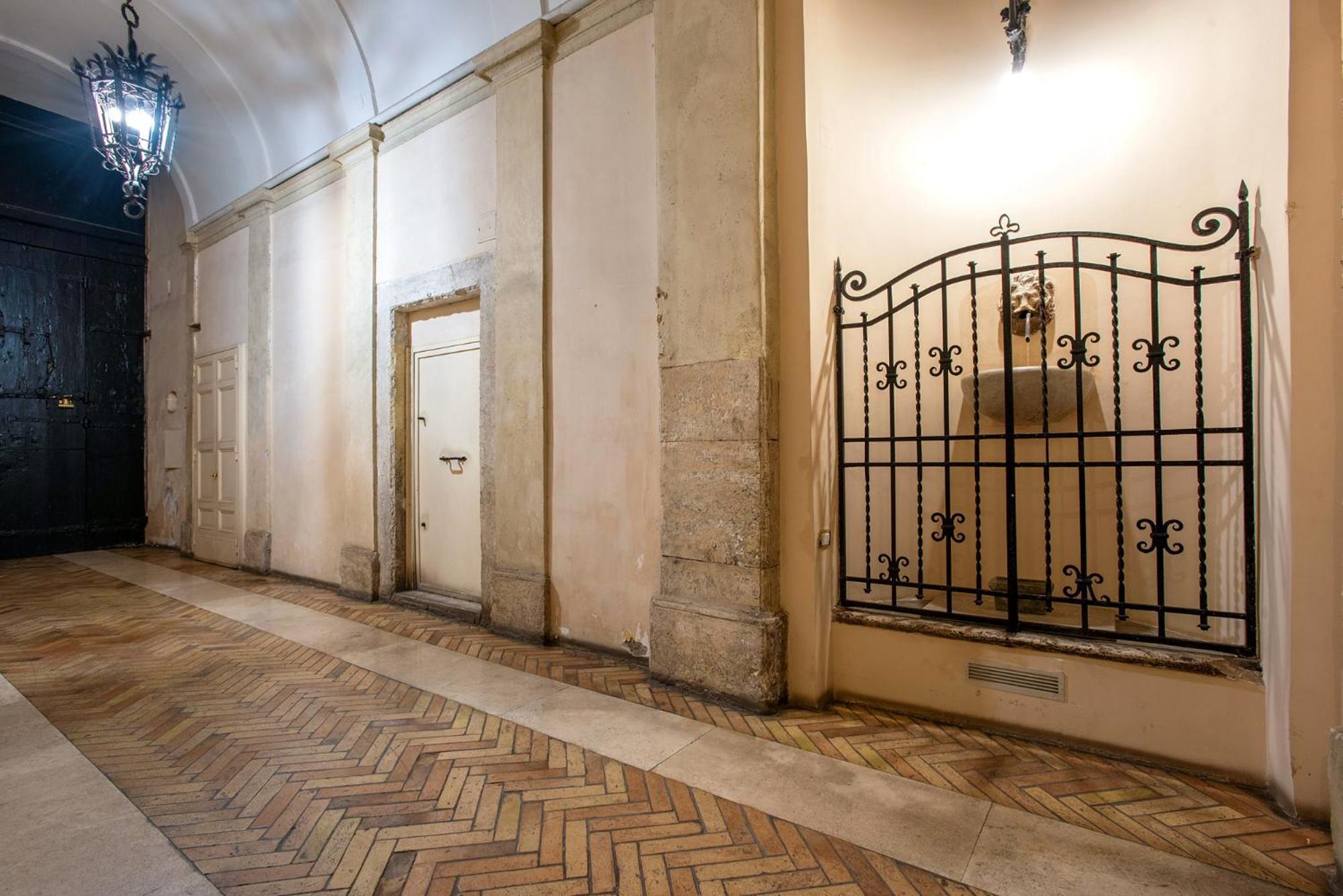 Residenza Sinibaldi - XVII Century Experience Apartment Rome Exterior photo
