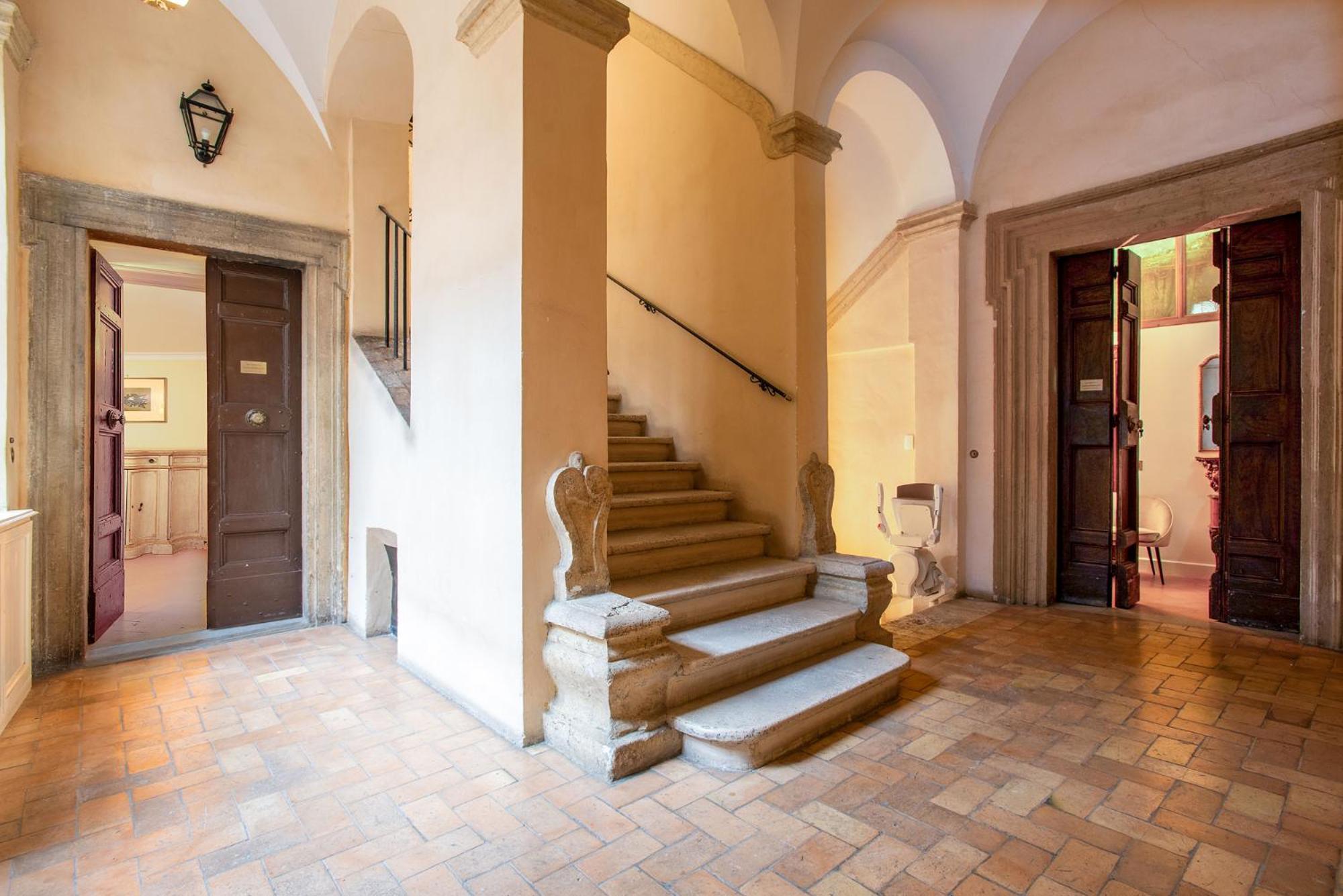 Residenza Sinibaldi - XVII Century Experience Apartment Rome Exterior photo